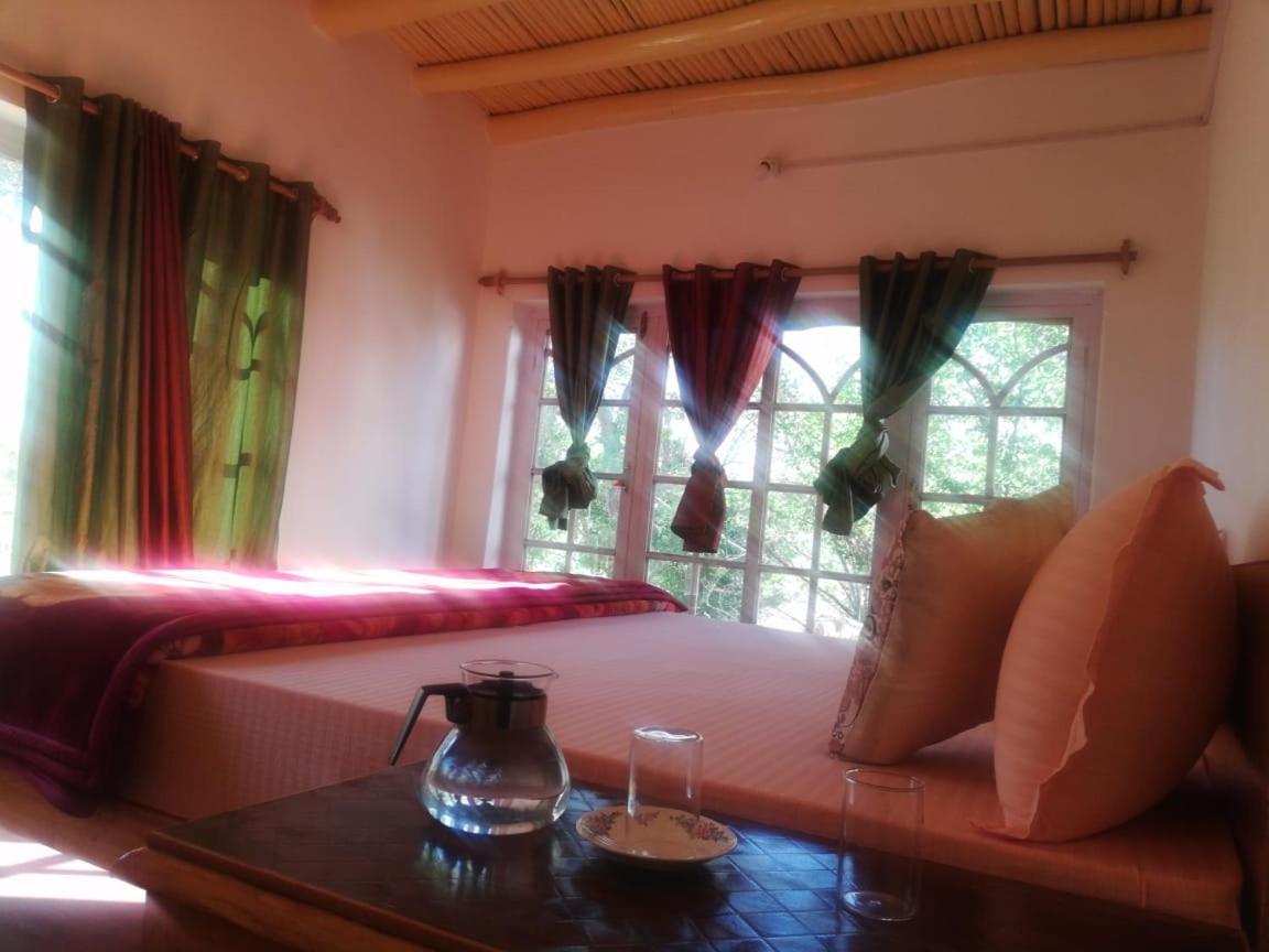 Sernang Homestay Hundar Luaran gambar