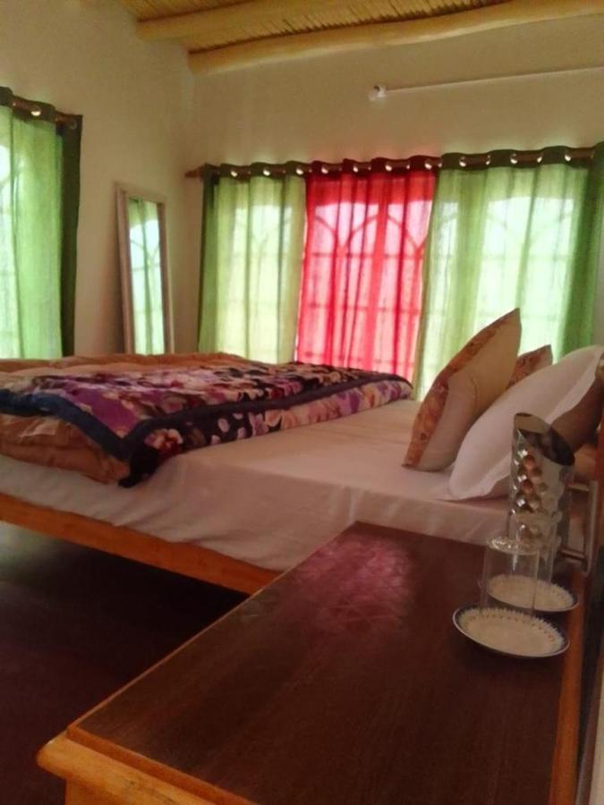 Sernang Homestay Hundar Luaran gambar