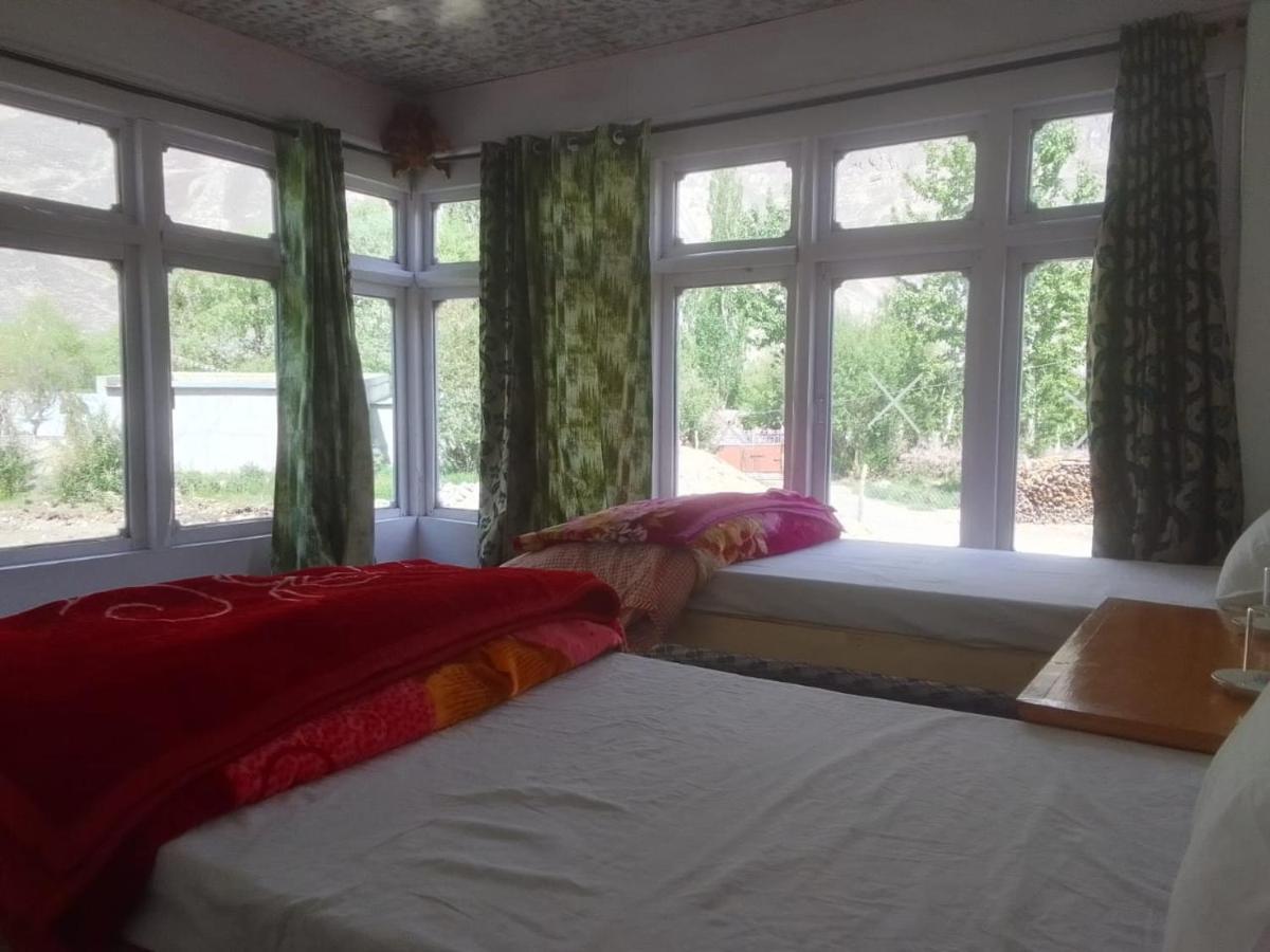 Sernang Homestay Hundar Luaran gambar